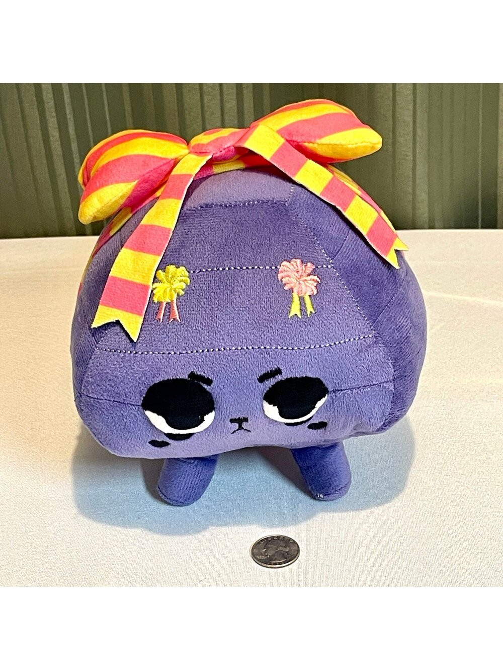 11" Inch Dandy's World Pretty Present - Coal